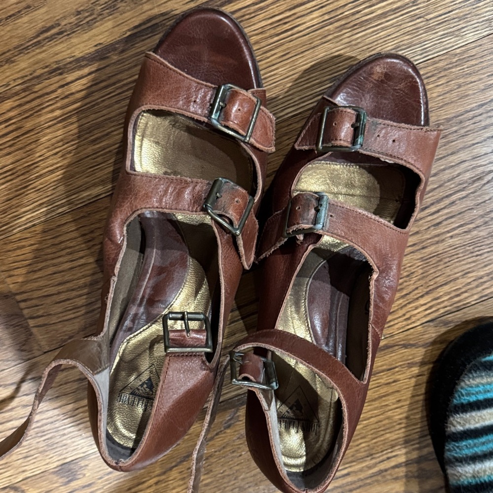 John Fluevog Chestnut Leather High Heeled, Platform Sandals